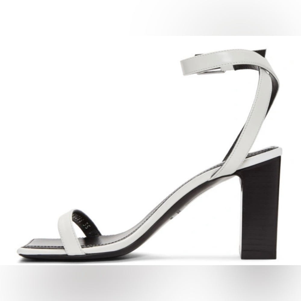 ❄️ SALE ❄️ BALENCIAGA Black & White $790 Leather Heels Y2K Sandals W/ Box Size 8